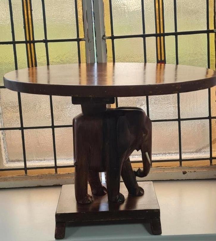 Vintage sidetable/bijzettafeltje olifant handgemaakt, Antiek en Kunst, Kunst | Beelden en Houtsnijwerken, Ophalen