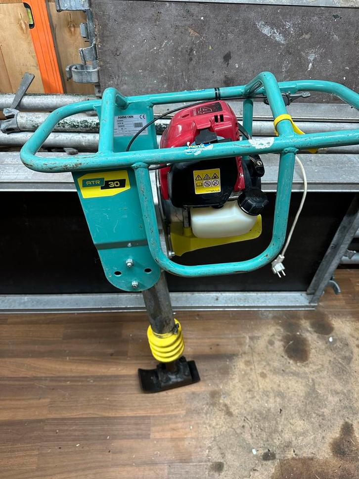 Ammann ATR 30, Doe-het-zelf en Verbouw, Overige Doe-het-zelf en Verbouw, Gebruikt, Ophalen of Verzenden