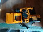 Boormachine Dewalt 36 volt  te Koop, Doe-het-zelf en Verbouw, Gereedschap | Boormachines, Ophalen, Boormachine