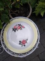 Pastel gele dinerborden Amor rooster Sphinx Regout., Antiek en Kunst, Antiek | Servies los, Ophalen of Verzenden