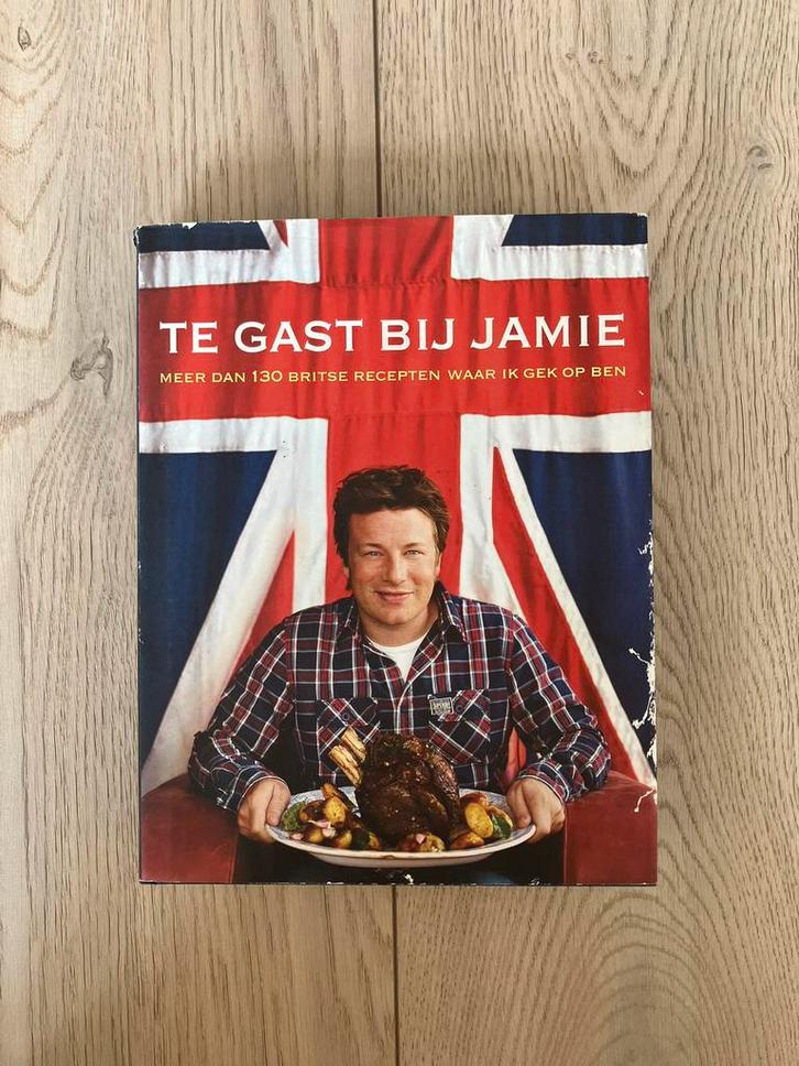 Te gast bij Jamie van Jamie Oliver, Boeken, Kookboeken, Zo goed als nieuw, Ophalen of Verzenden