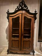 Antieke vitrinekast, 202cm hoog, Ophalen