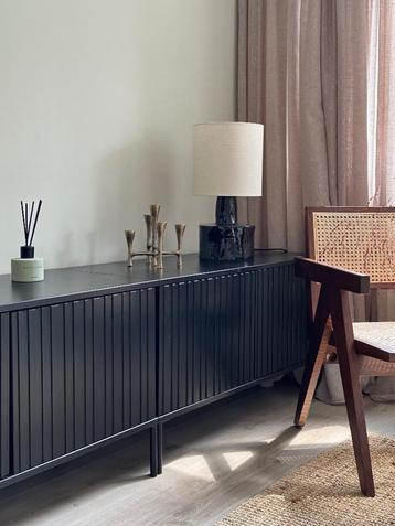 2 stuks!! Gravure tv dressoir