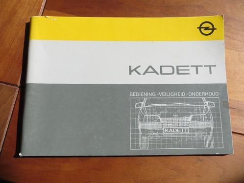 Instructieboek Opel Kadett, Kadett GSi 16V, Kadett Cabrio 87, Auto diversen, Handleidingen en Instructieboekjes, Ophalen of Verzenden