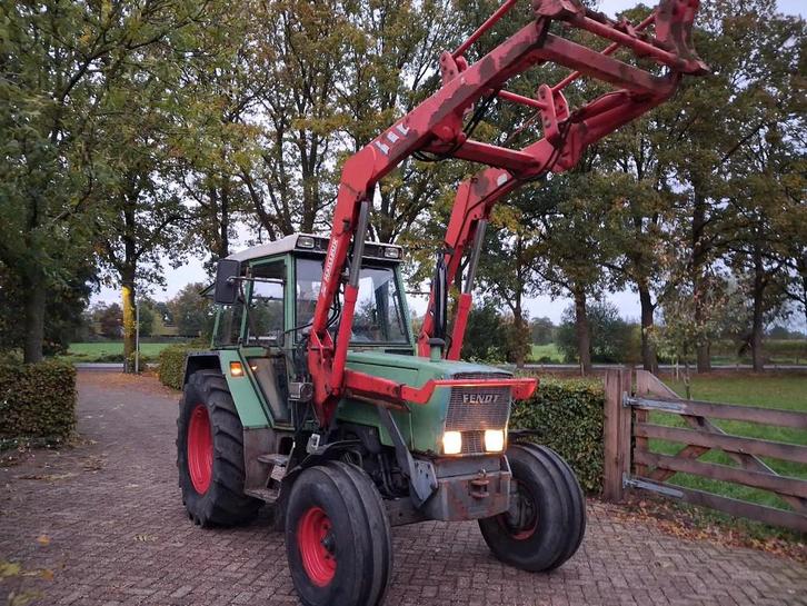 Fendt FARMER 305 LS 40 km met voorlader bak en vork, Zakelijke goederen, Agrarisch | Tractoren, meer dan 10000, Fendt, Gebruikt