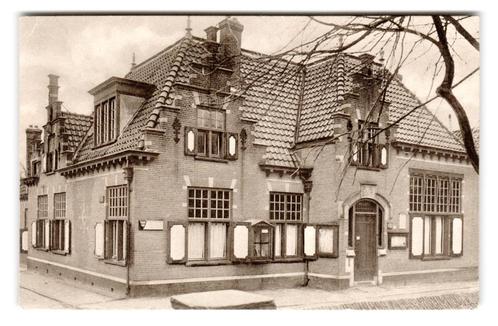 Bergen, Raadhuis, Verzamelen, Ansichtkaarten | Nederland, Ongelopen, Noord-Holland, 1920 tot 1940, Verzenden