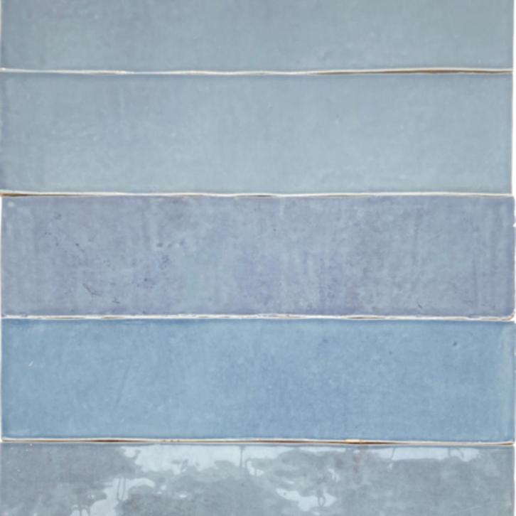 Restpartij tegels wandtegels lichtblauw 6.25 x 25 uitverkoop, Doe-het-zelf en Verbouw, Tegels, Nieuw, Wandtegels, Keramiek, 20 tot 40 cm