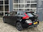 Volvo V40 2.0 D2 Nordic+ Panorama Leder Navi Led Trekhaak, Auto's, Volvo, Voorwielaandrijving, Gebruikt, Euro 6, 4 cilinders