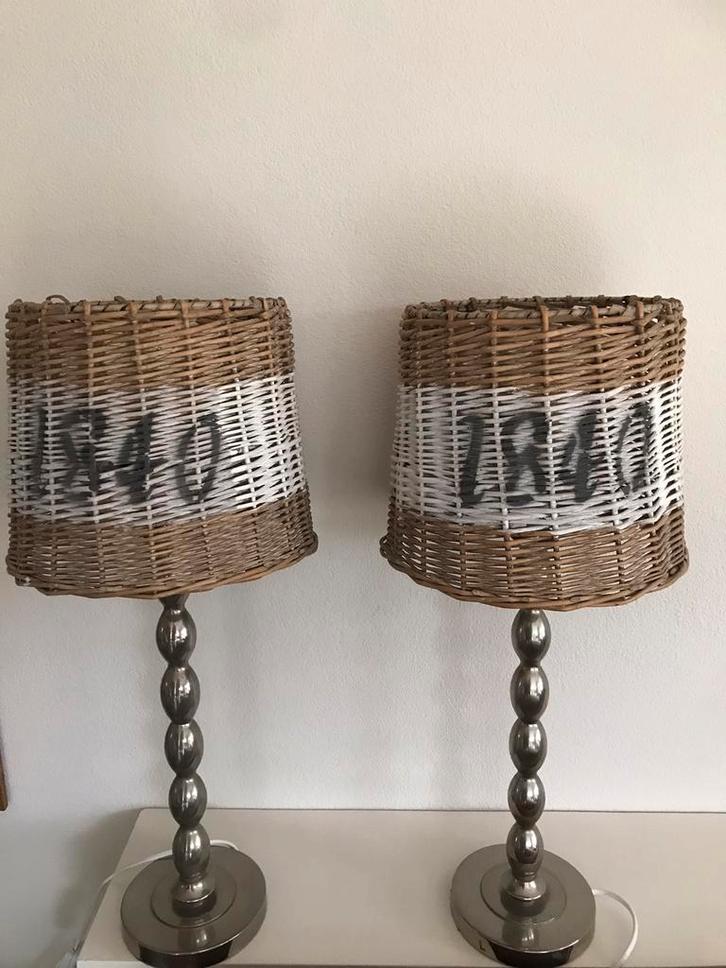 Rivièra Maison : 2 mooie staande lampen, Huis en Inrichting, Lampen | Lampenkappen, Nieuw, 50 cm of meer, Rond, Ophalen of Verzenden