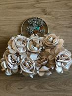 Clutch, Sieraden, Tassen en Uiterlijk, Tassen | Damestassen, Ophalen of Verzenden, Nieuw, Beige, Avondtasje