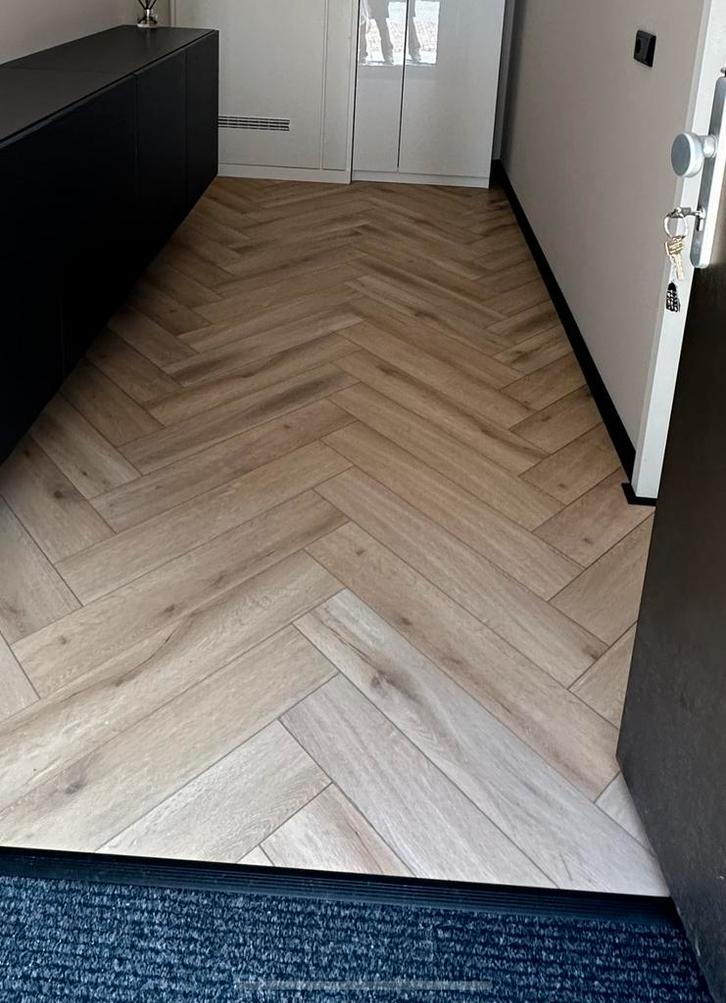 Laminaat legger visgraat pvc klusjesman, Huis en Inrichting, Stoffering | Vloerbedekking, Ophalen of Verzenden