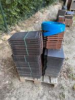 Signy Finnez Dakpannen, Ophalen, Steen of Klei, Zwart, Nieuw