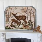 Groot vintage borduurwerk / smyrna met herten bomen bloemen, Ophalen of Verzenden