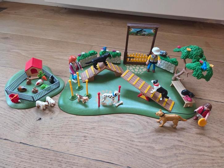 Playmobil Hondenschool met cavia / konijnenverblijf, Kinderen en Baby's, Speelgoed | Playmobil, Zo goed als nieuw, Complete set