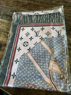 ** heerlijk warme louisssss vuittonnnn sjaals **, Kleding | Dames, Mutsen, Sjaals en Handschoenen, Ophalen of Verzenden, Nieuw