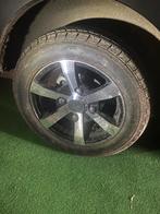 Gezocht een reservewiel voor een overdekte scootmobiel, Auto diversen, Overige Auto diversen, Ophalen of Verzenden