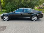 Mercedes-Benz S-Klasse 3.5 S350 Lang AUT 2006 Zwart, Auto's, Automaat, Achterwielaandrijving, 110 €/maand, Zwart