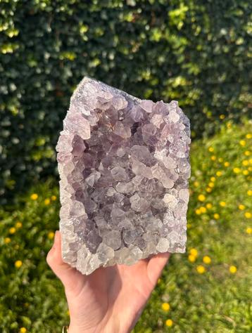 Prachtige grote amethist beschikbaar voor biedingen