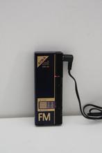 Aiwa CR-01 FM Stereo Receiver Mini Radio met oordopjes.Blauw, Ophalen of Verzenden, Radio
