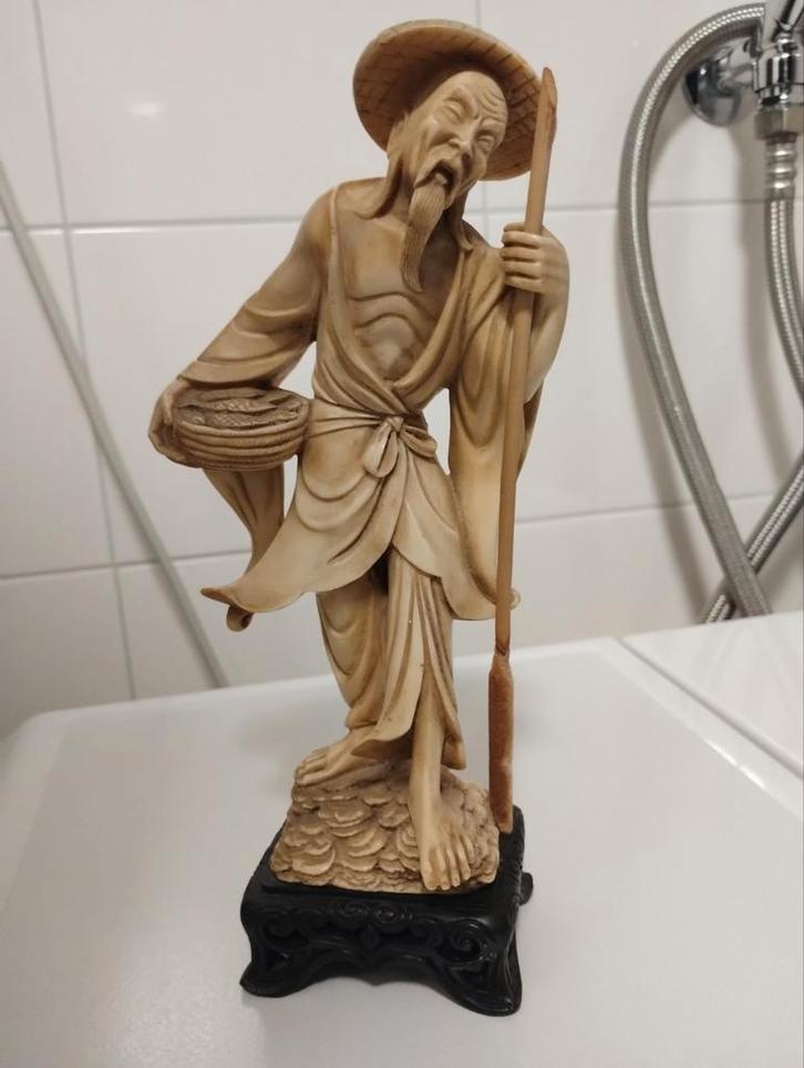 Oud chinees resin beeld, Antiek en Kunst, Kunst | Beelden en Houtsnijwerken, Ophalen of Verzenden