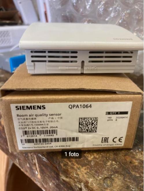 Siemens CO2 meter (binnenklimaat) QPA1064, 2 st beschikbaar, Doe-het-zelf en Verbouw, Meetapparatuur, Nieuw, Ophalen of Verzenden