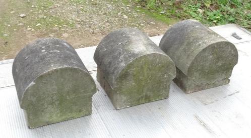 3 arduinen paalmutsen paalkoppen, Antiek en Kunst, Curiosa en Brocante, Ophalen