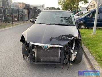 SKODA FABIA 2 COMBI 1.2 ZWART onderdelen demontage beschikbaar voor biedingen