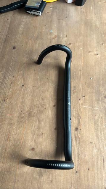 Specialized stuur 440 mm beschikbaar voor biedingen