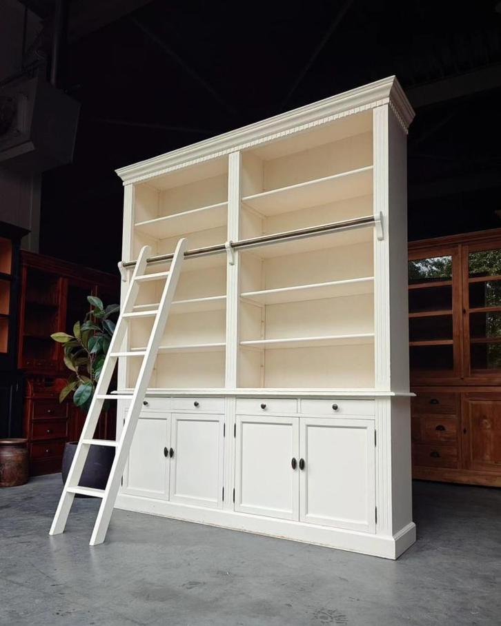 Witte Boekenkast | Kleine Bibliotheekkast | Winkelkast #2297, Huis en Inrichting, Kasten | Boekenkasten, Gebruikt, 200 cm of meer
