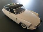 Citroën DS19, Hobby en Vrije tijd, Modelauto's | 1:18, Ophalen of Verzenden, Zo goed als nieuw