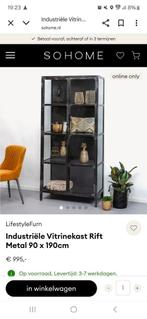 Industriele vitrinekast, Huis en Inrichting, Zo goed als nieuw, 150 tot 200 cm, 25 tot 50 cm, 50 tot 100 cm