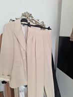 Broekpak blazer met pantalon lichtbeige maat XS / S, Kostuum of Pak, Beige, Zo goed als nieuw, Maat 34 (XS) of kleiner