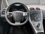 Toyota Auris 1.8 Full Hybrid Aspiration 1e Eigenaar,Clima,St, Auto's, Euro 5, 4 cilinders, Wit, Bedrijf