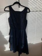donkerblauw feest jurkje met stroken maat s, Maat 38/40 (M), Overige typen, Blauw, Ophalen of Verzenden