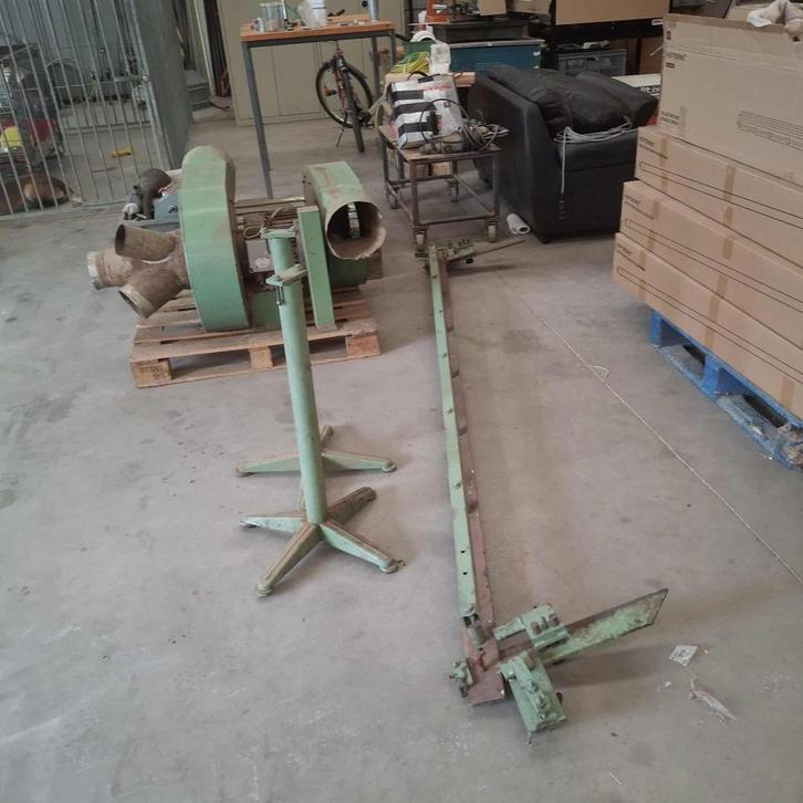 Raam-/kaderlijmpers 280 cm – mechanisch – met poten, Doe-het-zelf en Verbouw, Gereedschap | Handgereedschap, Gebruikt, Ophalen