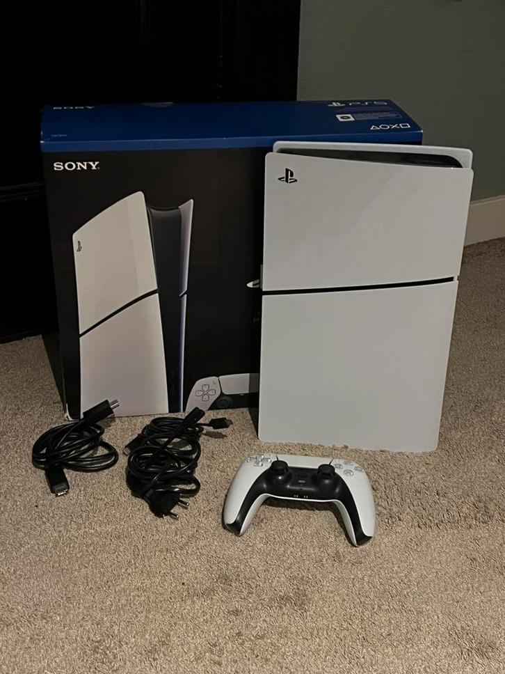 PlayStation 5 Slim Digital met controller, Spelcomputers en Games, Spelcomputers | Sony PlayStation 5, Zo goed als nieuw, Playstation 5 Digital