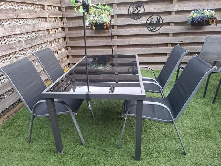 Tuinset met gehard glas tafel en 6 stoelen, Tuin en Terras, Tuinsets en Loungesets, Gebruikt, Tuinset, Overige materialen, 6 zitplaatsen