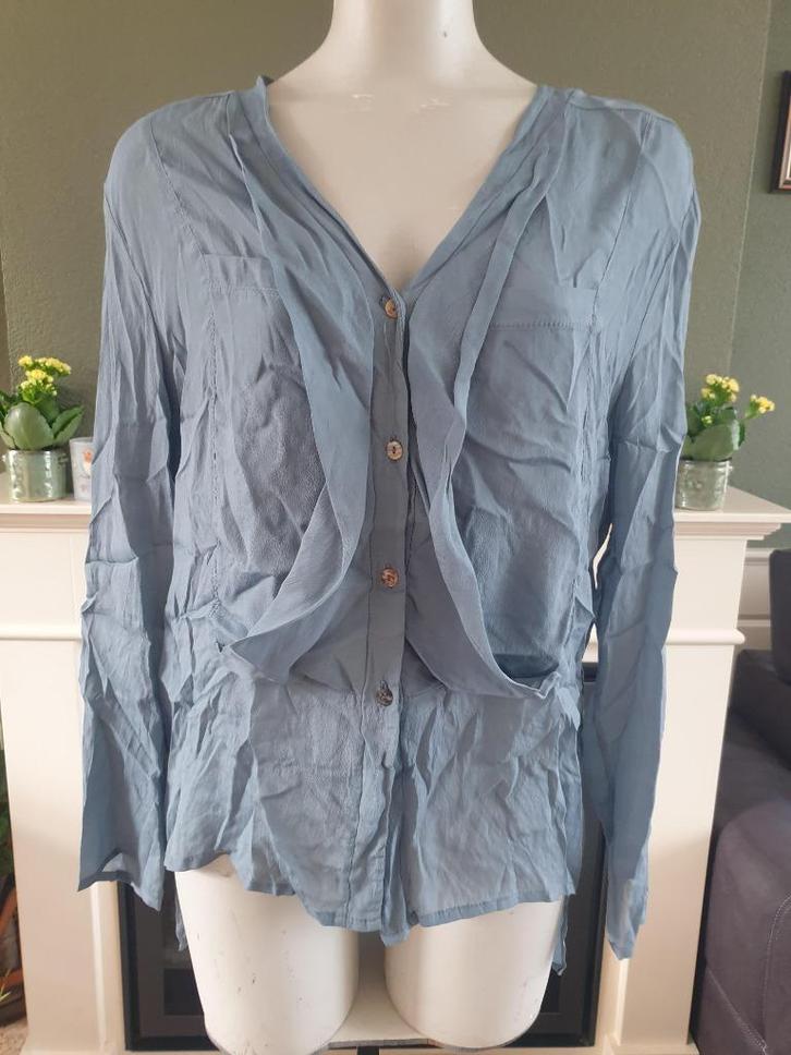 Be Tween grijs blauwe met zijde blouse L 42 44 Gratis Verz., Kleding | Dames, Blouses en Tunieken, Zo goed als nieuw, Maat 42/44 (L)