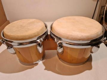 Prachtige houten Bongo-trommel set, 19 en 16 cm. beschikbaar voor biedingen
