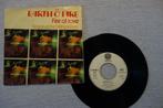 Single Earth & Fire, 7 inch, Single, Ophalen of Verzenden, Zo goed als nieuw