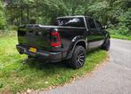 Dodge Ram 1500 5.7 V8 4x4 Crew Cab Laramie, Automaat, Gebruikt, 5654 cc, Zwart