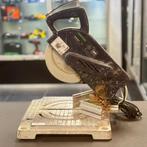 Festool Plintenzaag 70E (2005) | Gebruikte staat, Festool, Zo goed als nieuw, Support@festool.com, Festool GmbH, Wertstraße 20, 
73240 Wendlingen
Germany