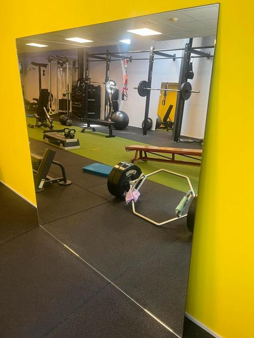Wandspiegels, Sport en Fitness, Fitnessmaterialen, Zo goed als nieuw, Overige typen, Ophalen