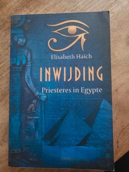 Elisabeth Haich - Inwijding, Boeken, Esoterie en Spiritualiteit, Gelezen, Achtergrond en Informatie, Ophalen of Verzenden