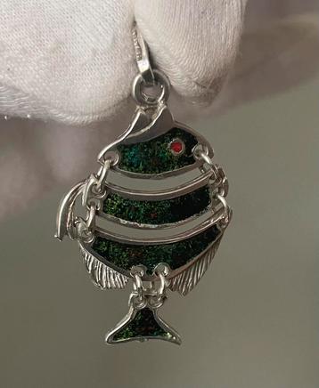 Visgraat, zilveren hanger met groen emaille, vintage 1960 beschikbaar voor biedingen