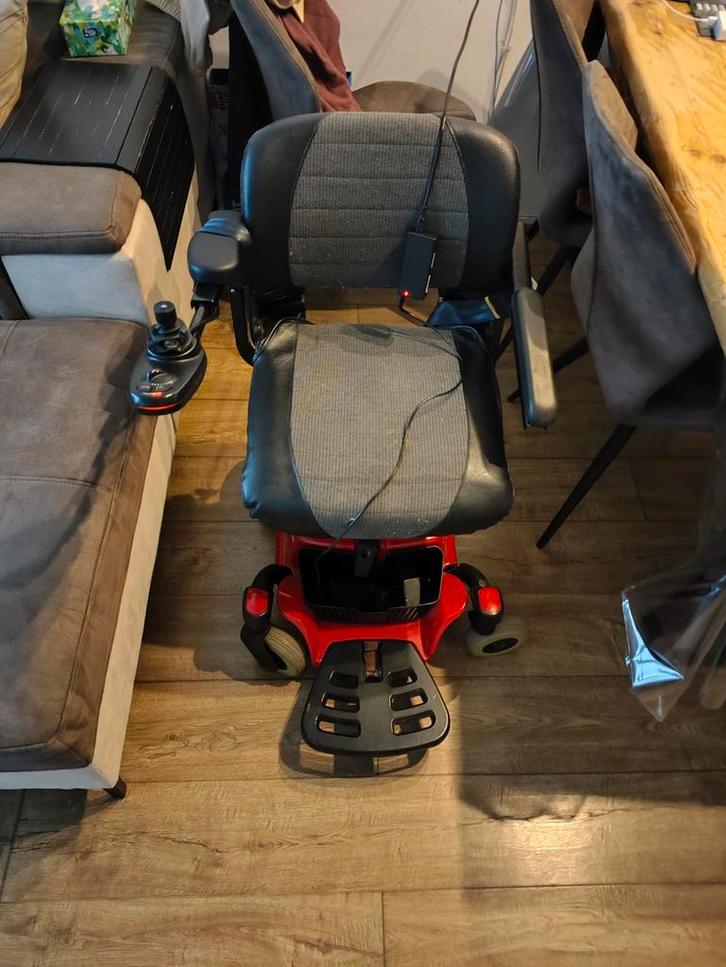 Elektrisch rolstoel (Alles niet in orde), Diversen, Rolstoelen, Elektrische rolstoel, Ophalen