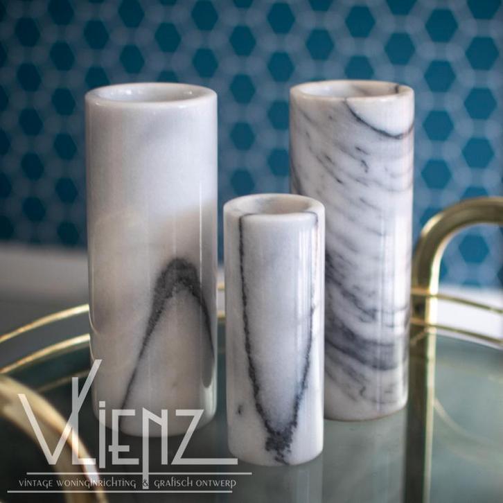 Vintage marmer vazen cilindervorm per stuk, Hotel Chique, Huis en Inrichting, Woonaccessoires | Vazen, Gebruikt, Overige kleuren
