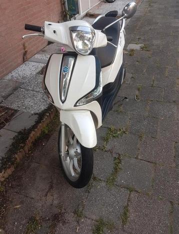 Piaggio Libery iGet beschikbaar voor biedingen