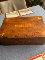 Mooie oude doorleefde naaidoos, Antiek en Kunst, Antiek | Naaimachines, Ophalen of Verzenden
