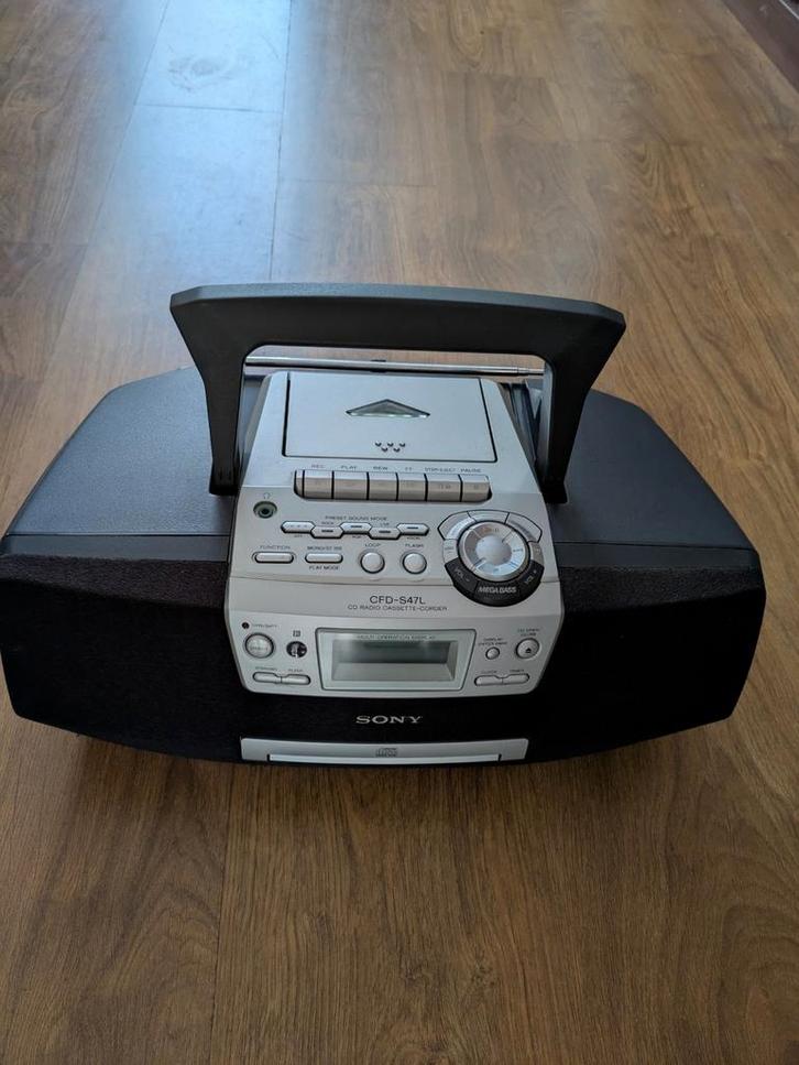 Sony CD Radio Cassette speler, Audio, Tv en Foto, Radio's, Gebruikt, Ophalen of Verzenden